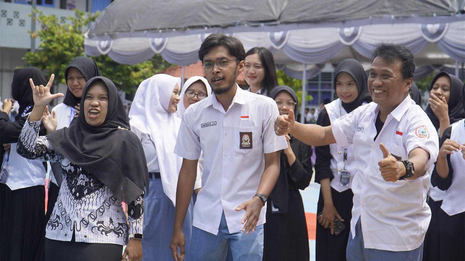 20. Euforia Penampilan Ekskul Band-2