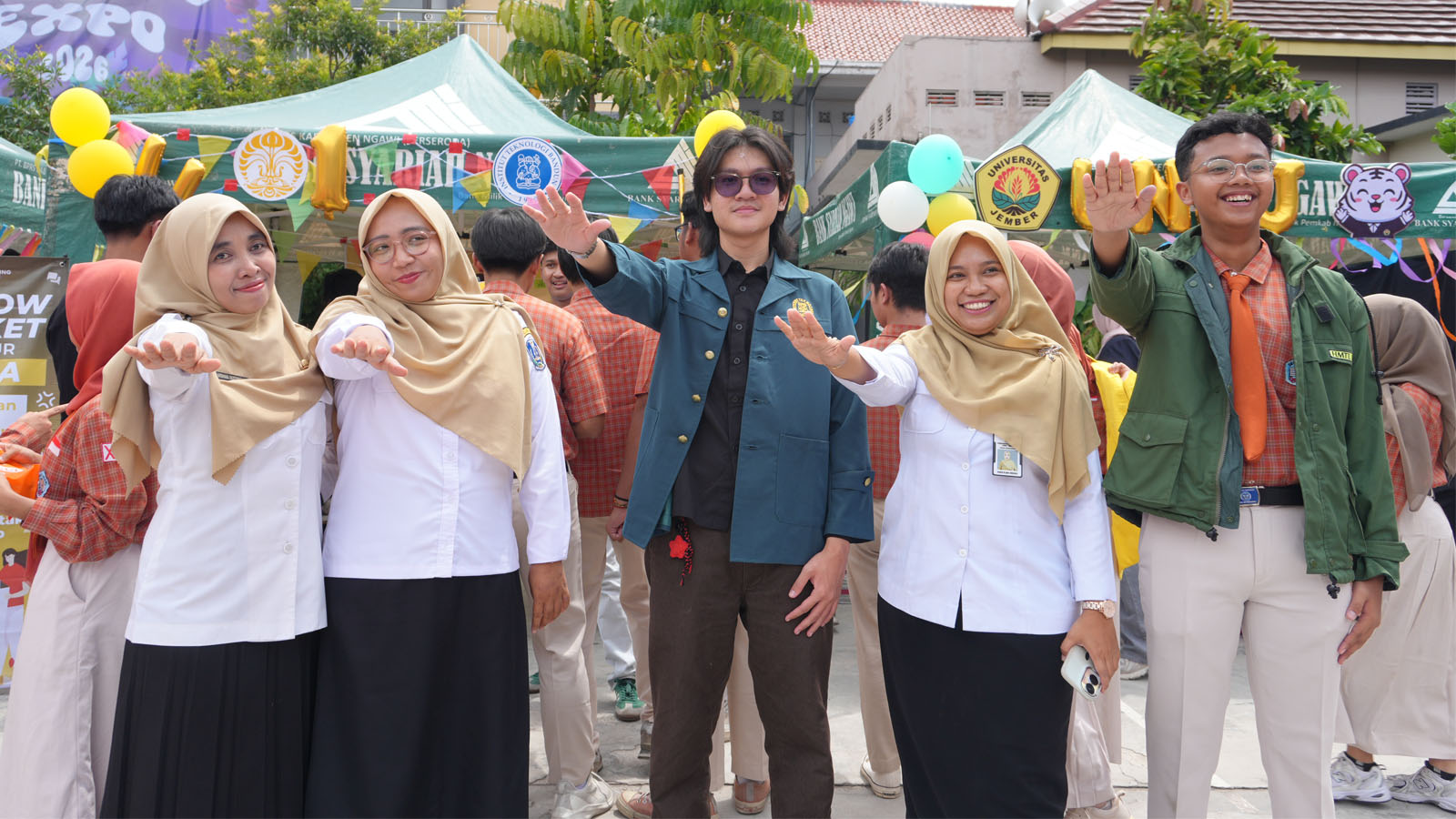 Pembina dan osis